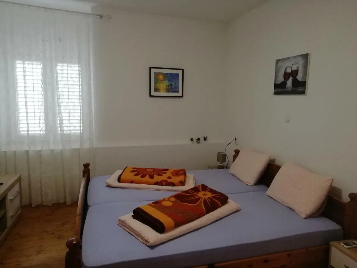 Studio Rose Apartment Pula